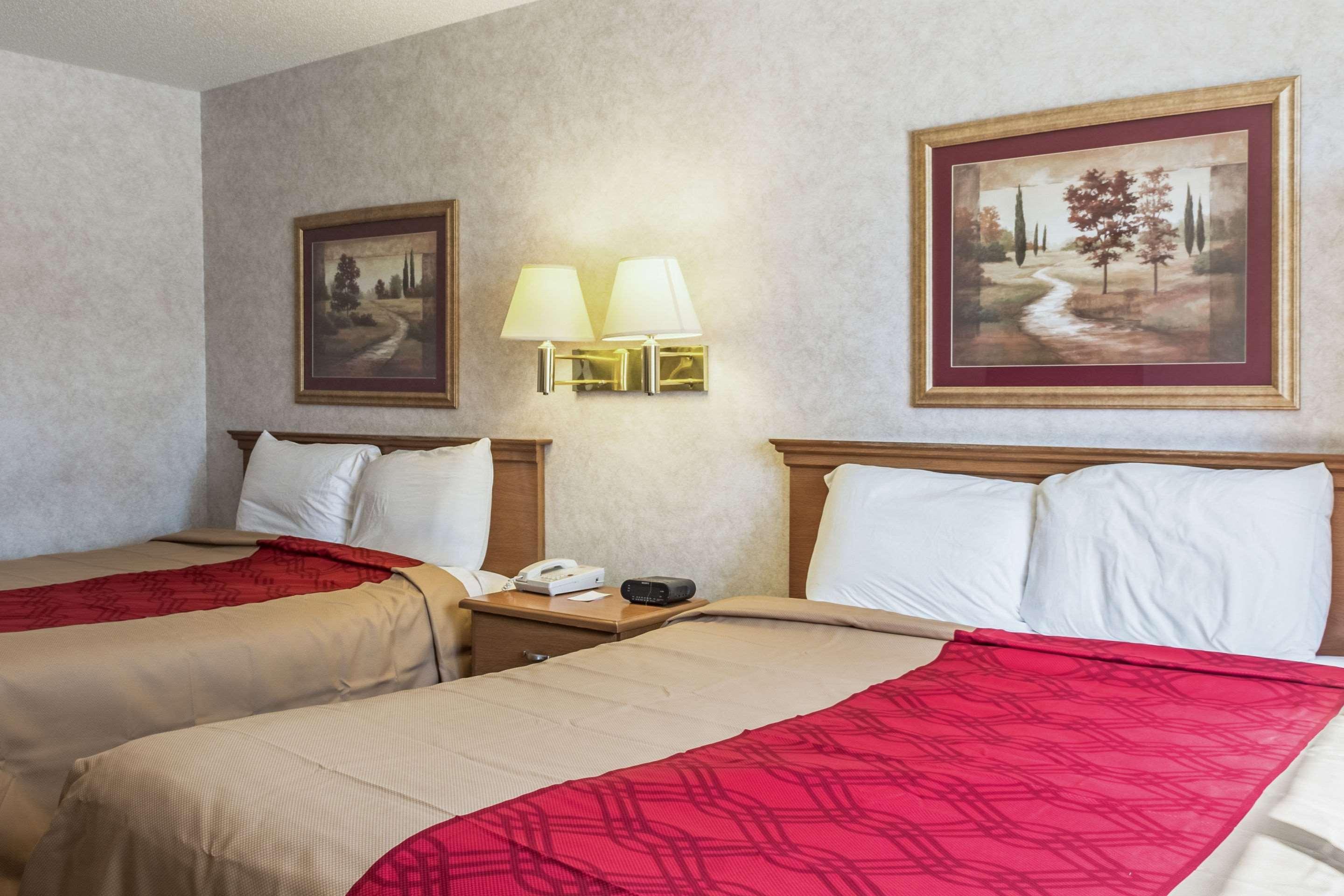 Econo Lodge North Су-Фолс Екстер'єр фото