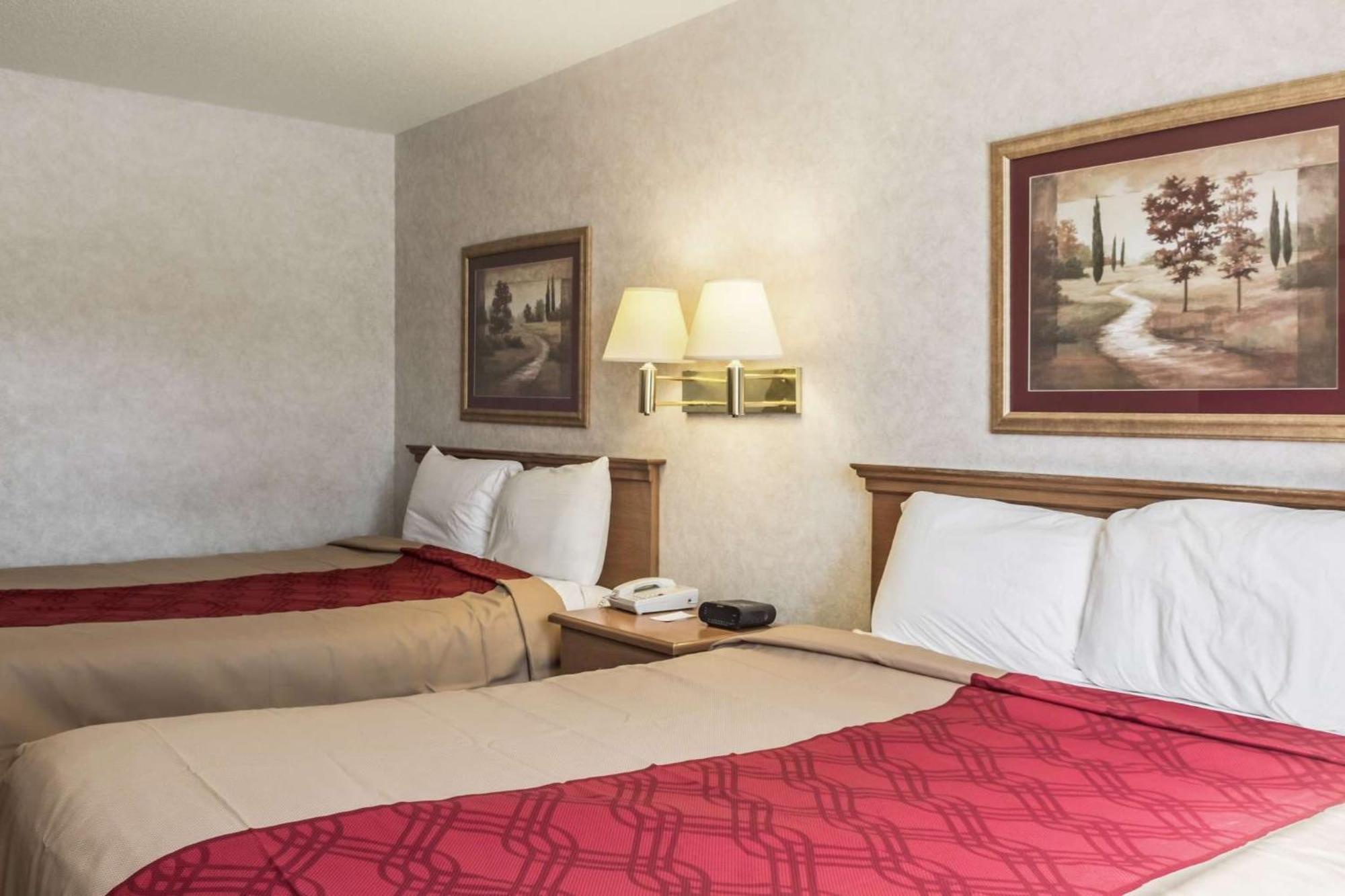 Econo Lodge North Су-Фолс Екстер'єр фото